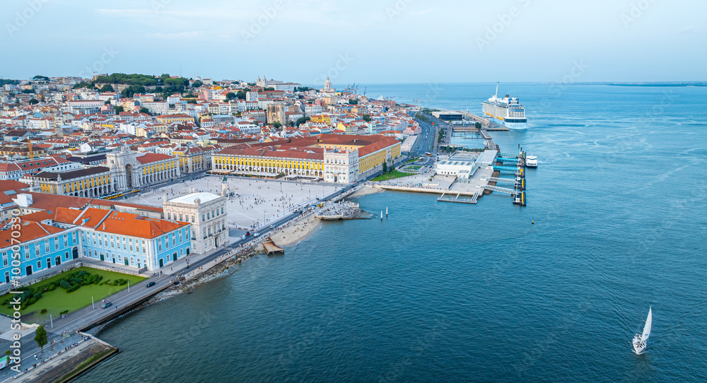 Fototapeta premium Praca do Comercio, a large, harbour-facing plaza in Portugal's capital, Lisbon