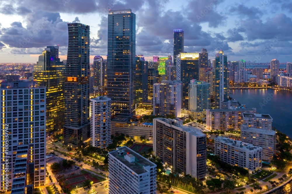Fototapeta premium Downtown Miami waterfront, buidings and condos at night, Florida, United States.