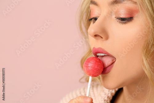 Young woman with beautiful ...