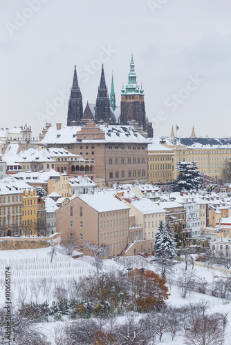 Obraz na płótnie Snowy Prague City with gothic Castle from the Hill Petrin, Czech republic w salonie