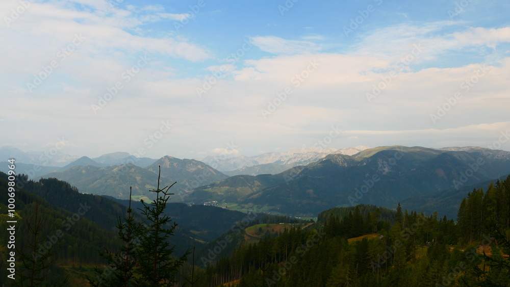 Fototapeta premium Die Hochschwabgruppe gesehen vom Pogusch