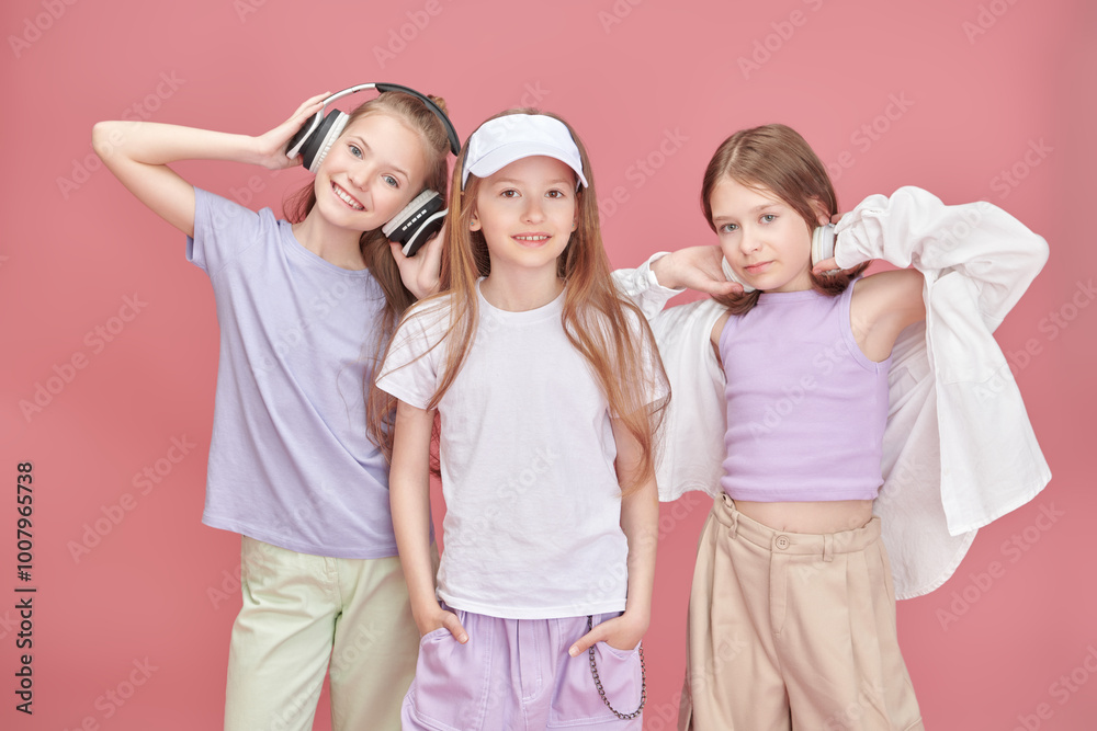 sportive clothes for children sportive clothes for children