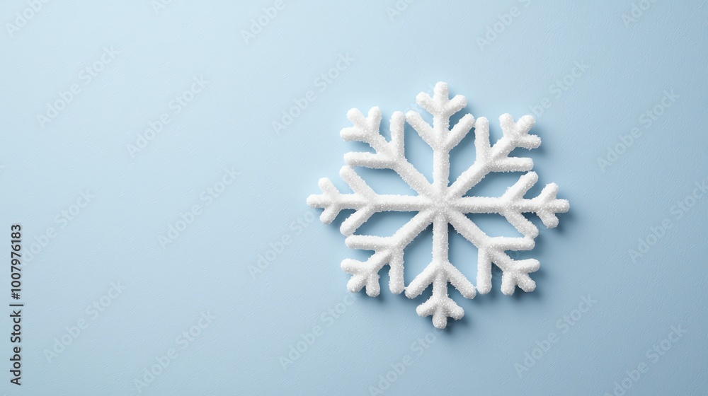 Plain white card featuring a silver snowflake, no other details, Minimalist Christmas card, clean and simple