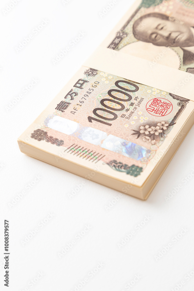 白背景に一万円の札束 白背景に一万円の札束