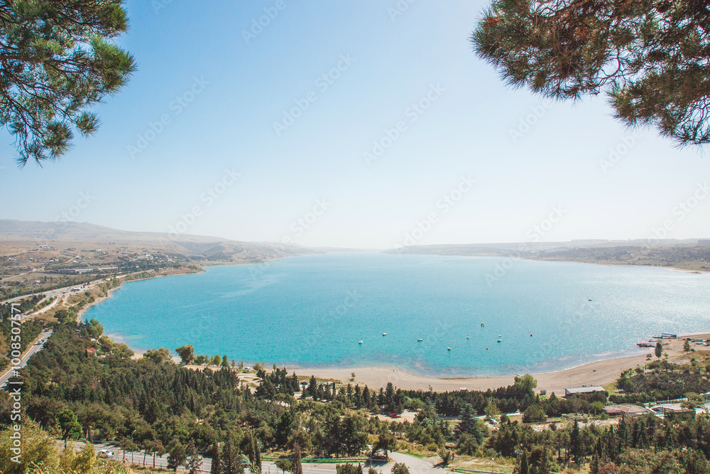 Fototapeta premium beautiful natural landscape of reservoir lake tbilisi sea in georgia