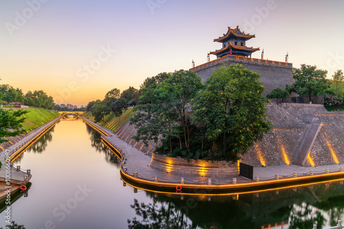 Tableau sur toile Night view of the corner tower of the Ming Dynasty city wall in Xi'an, China