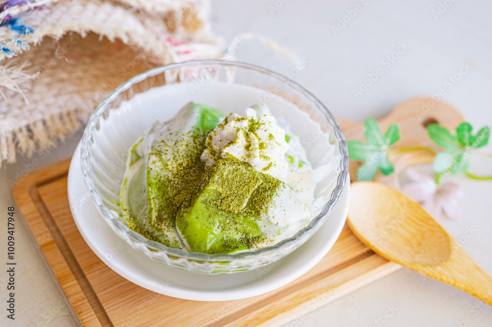 抹茶プリンのクリームがけ 抹茶プリンのクリームがけ