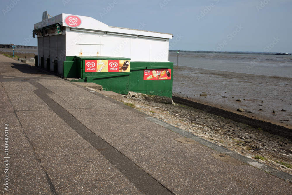 Caban - Café - Western Esplanade - Westcliff-on-sea - Southend-on-sea - Sussex - England - UK Caban - Café - Western Esplanade - Westcliff-on-sea - Southend-on-sea - Sussex - England - UK