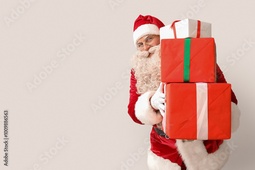 Santa Claus with Christmas ...