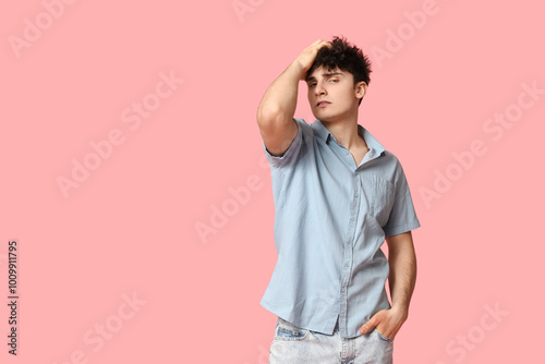 Handsome young man in styli...