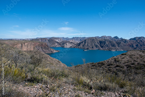 La naturaleza nos conecta, caminatas o pasar el día en las sierras o frente al lago