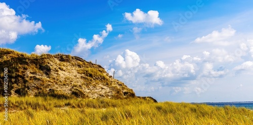 Obraz na płótnie Dune and cliff on the North Sea beach on Sylt w salonie