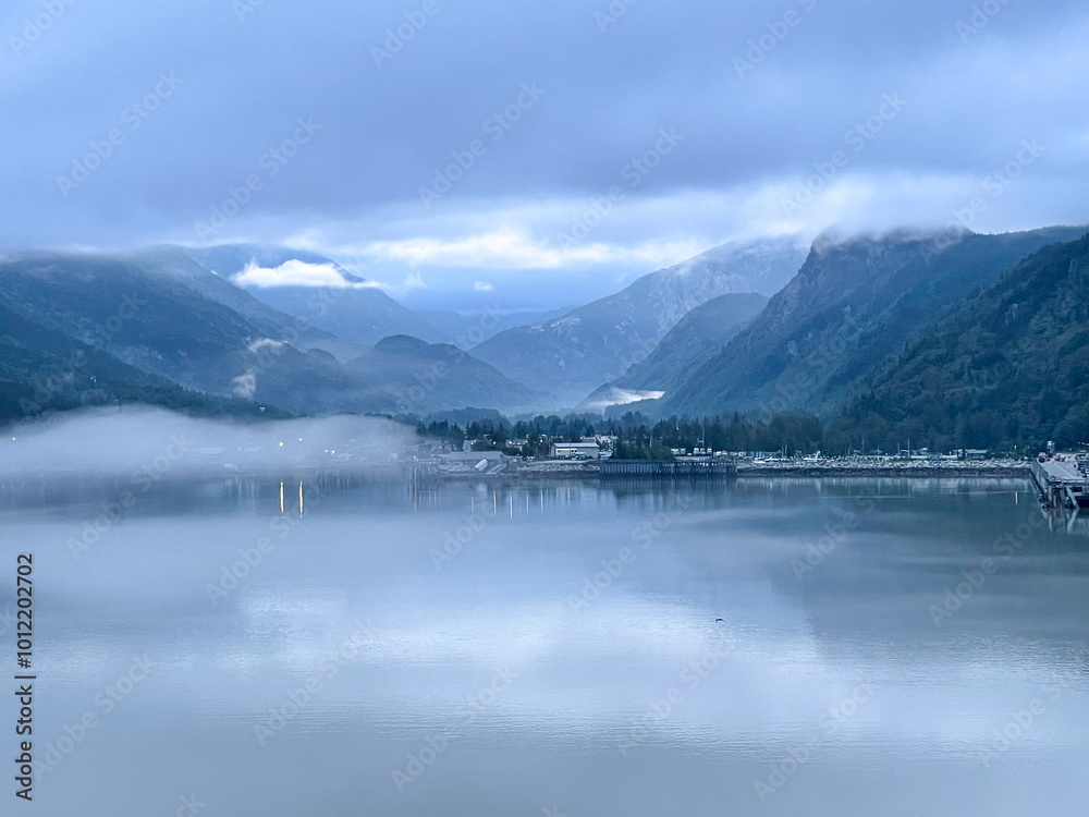 Obraz premium lake and mountains