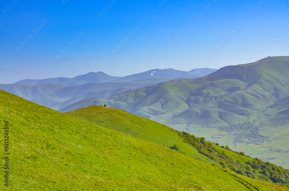 Teghenyats Ridge and green meadow on the slopes of Mount Ara (Aragatsotn province, Armenia) Teghenyats Ridge and green meadow on the slopes of Mount Ara (Aragatsotn province, Armenia)