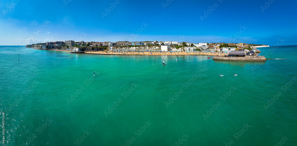 Aerial view of Broadstairs, a coastal town on the Isle of Thanet in the Thanet district of east Kent, England Aerial view of Broadstairs, a coastal town on the Isle of Thanet in the Thanet district of east Kent, England