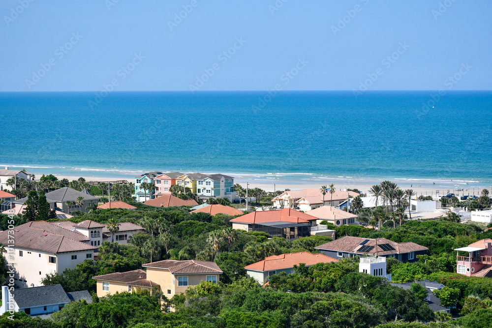 Residential homes near Ponce Inlet in Volusia County, Florida Residential homes near Ponce Inlet in Volusia County, Florida