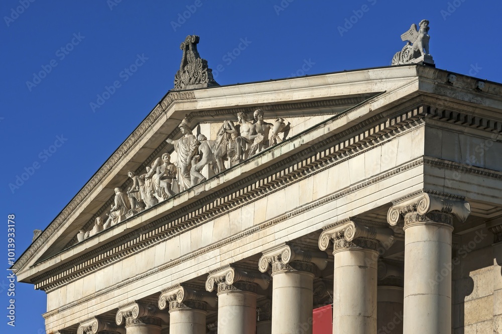 Fototapeta premium Glyptothek, gable with three-dimensional figures, architect Leo von Klenze, Königsplatz, Munich, Bavaria, Upper Bavaria, Germany, Europe