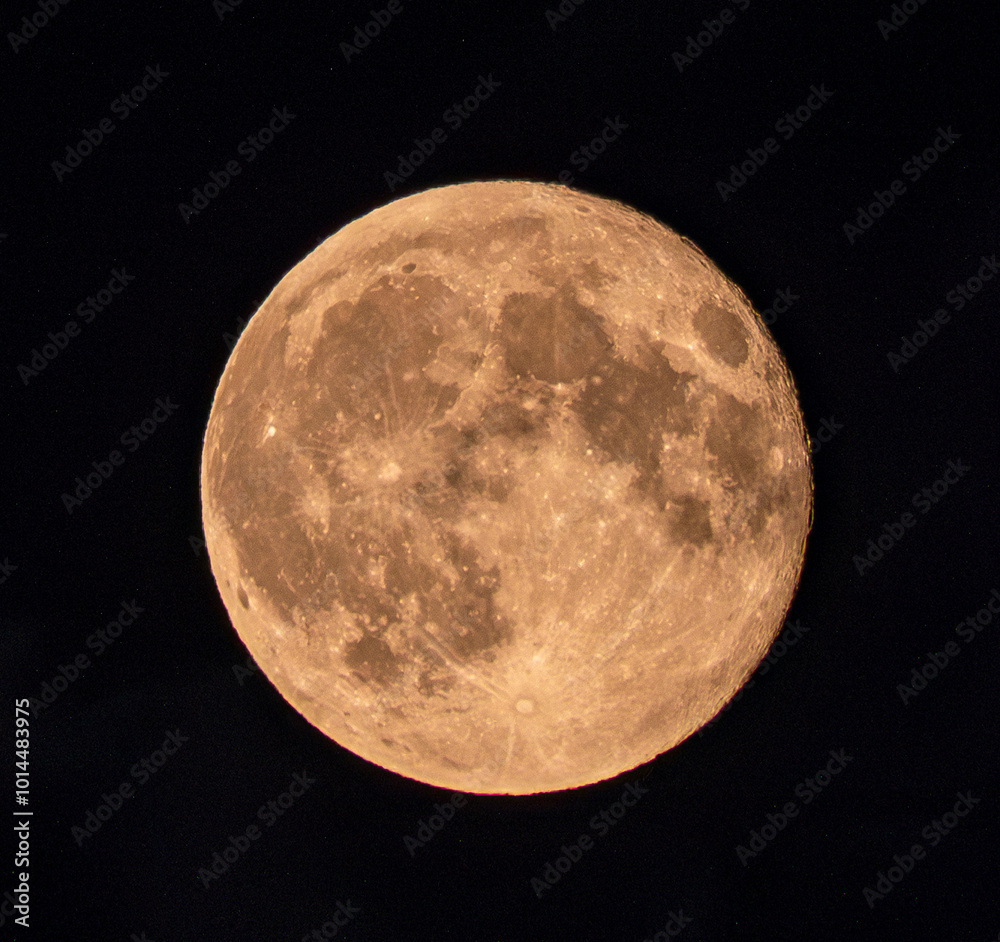 Obraz premium Lune 18 09 2024