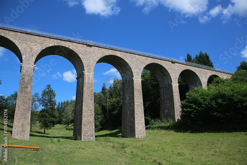 Aqueduc et viaduc ferroviaire de la Cellette, dans le Puy-de-dôme en France