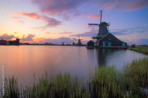 Zaanse Schans -Holland - Windmill