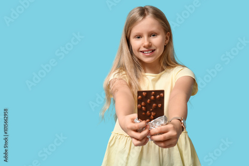Happy little girl with swee...