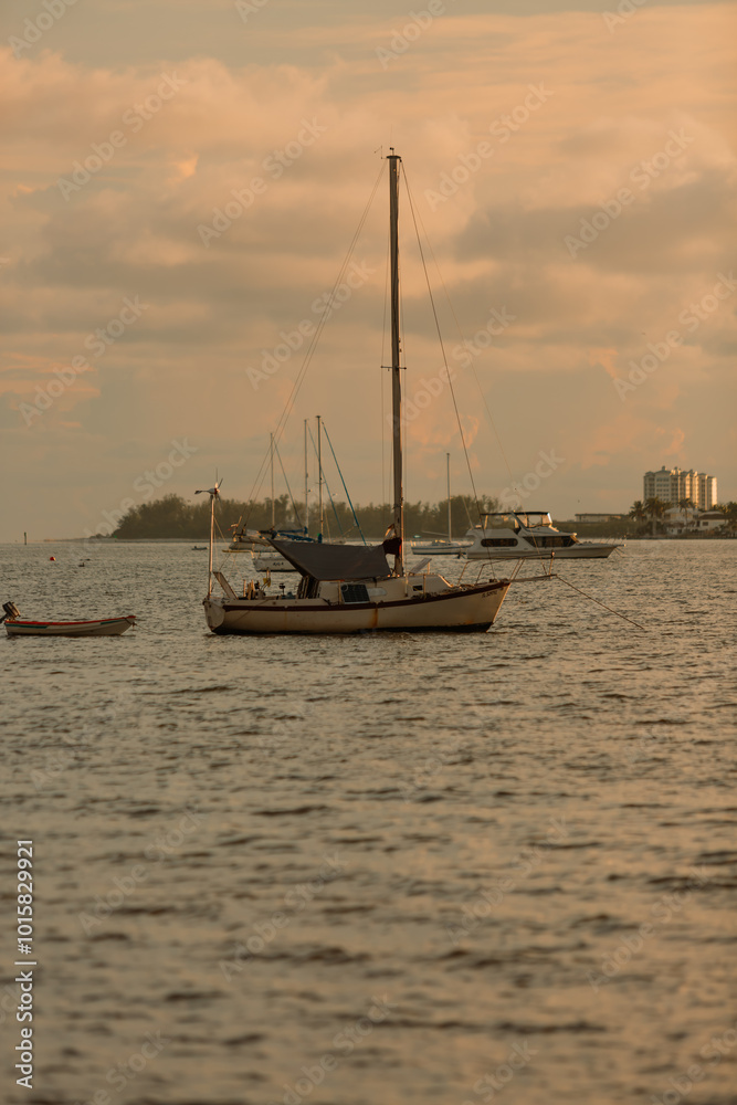 Fototapeta premium sailboat at sunset