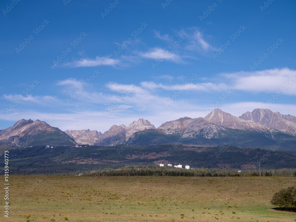 Fototapeta premium The High Tatras are the highest mountain range in Slovakia and Poland and are also the only mountain range in these countries with an alpine character.