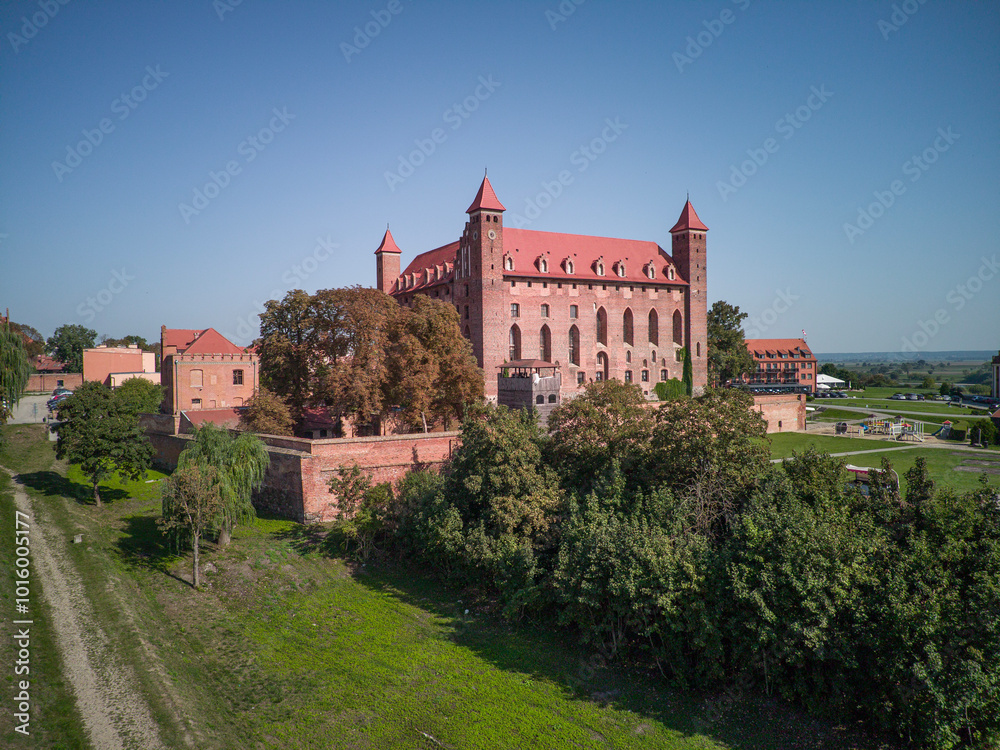 Obraz premium Medieval castle in the city center of Gniew, Poland.