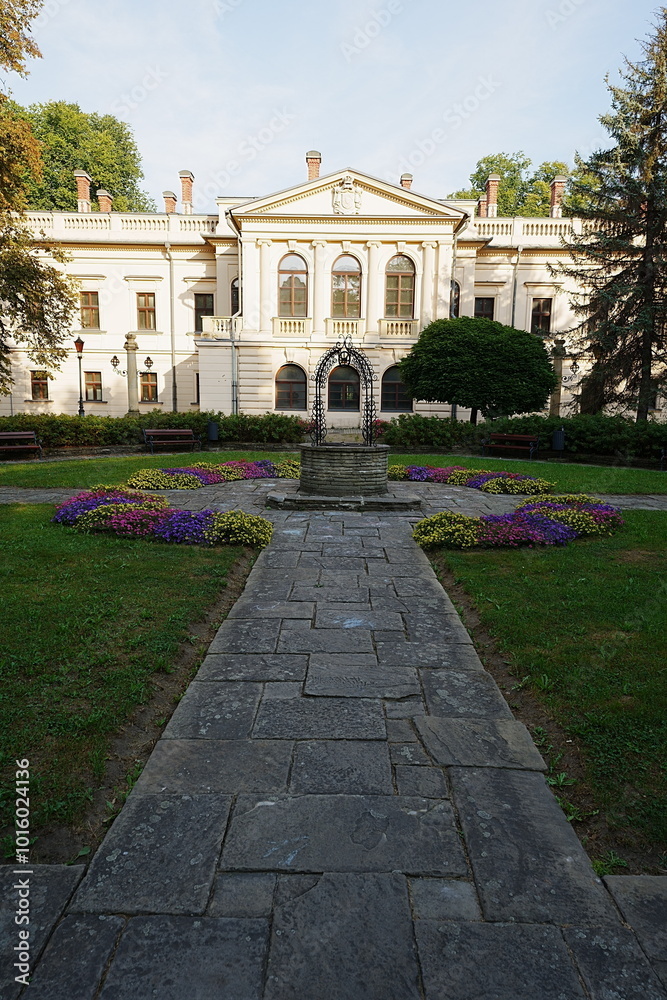Fototapeta premium Path to new castle in Zywiec city in Poland - vertical
