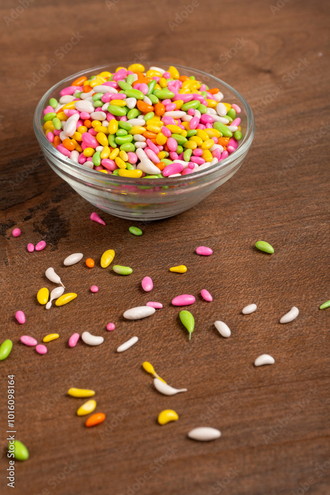 Sugar coated colorful candy wrapped around fennel seeds. Saunf Goli. Mouth Freshner Mix. Indian Mukwas or Mukhvas. Sugar coated colorful candy wrapped around fennel seeds. Saunf Goli. Mouth Freshner Mix. Indian Mukwas or Mukhvas.