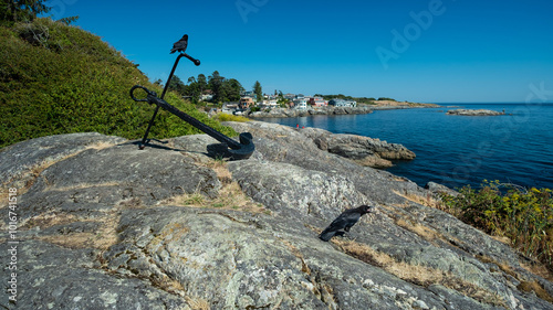 фотографія "The Crow & Anchor" - sentinel crows guard the seaward approach to picturesque Saxe Point Park, Esquimalt, British Columbia, Canada