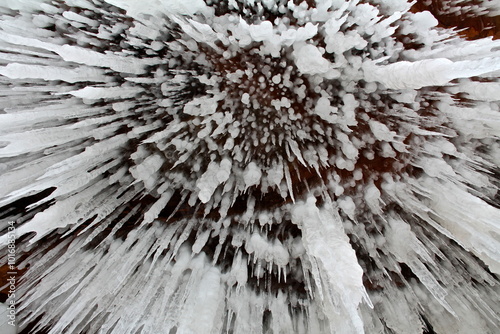 Icicles 