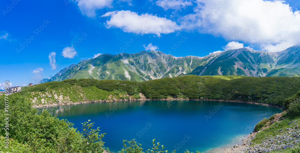 Fototapeta premium みくりが池のパノラマ風景