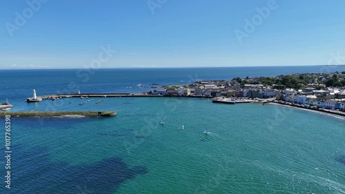 Wallpaper Mural survol de Ballywalter et Donaghadee en Irlande du Nord Torontodigital.ca