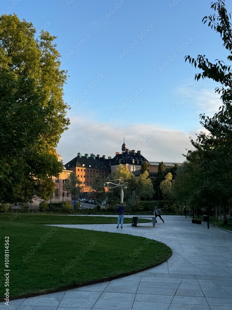 Fototapeta premium statue in the park