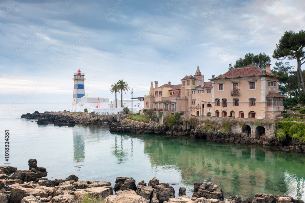 Obraz premium Santa Marta Leuchtturm an der Küste Cascais in Portugal