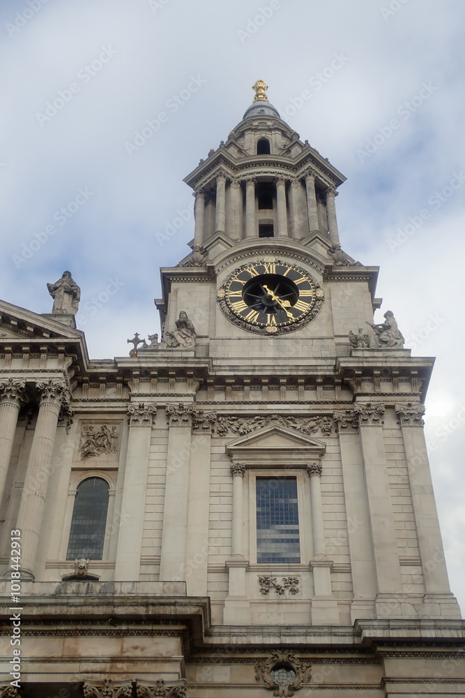 St. Paul Cathedral, London, England
St. Paul Cathedral, London, England