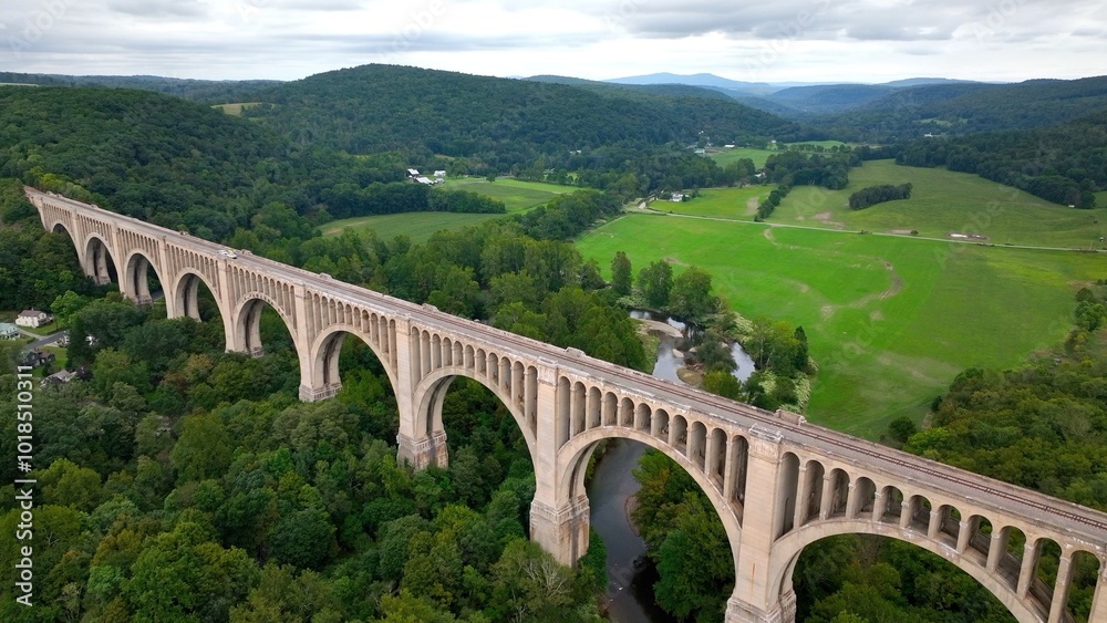 The Tunkhannock Creek Viaduct is a historic railroad bridge in Pennsylvania, renowned for being the world’s largest reinforced concrete bridge completed in 1915 The Tunkhannock Creek Viaduct is a historic railroad bridge in Pennsylvania, renowned for being the world’s largest reinforced concrete bridge completed in 1915