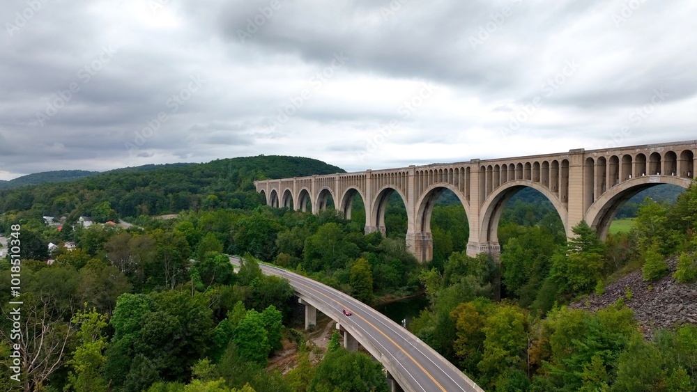 The Tunkhannock Creek Viaduct is a historic railroad bridge in Pennsylvania, renowned for being the world’s largest reinforced concrete bridge completed in 1915 The Tunkhannock Creek Viaduct is a historic railroad bridge in Pennsylvania, renowned for being the world’s largest reinforced concrete bridge completed in 1915