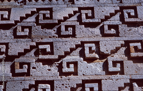 Mexico: Inka-Reliefs Tempelmauer Uxmal photo