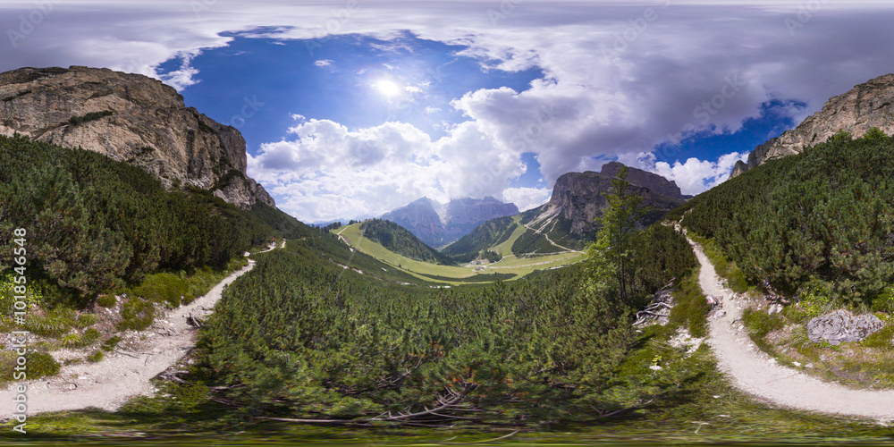 Hiking at Colfosco - Col Pradat - Italy - 360 degree photo Hiking at Colfosco - Col Pradat - Italy - 360 degree photo