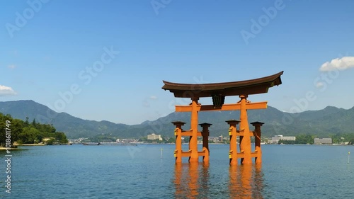 世界遺産・日本三景厳島神社大鳥居　広島県廿日市市宮島