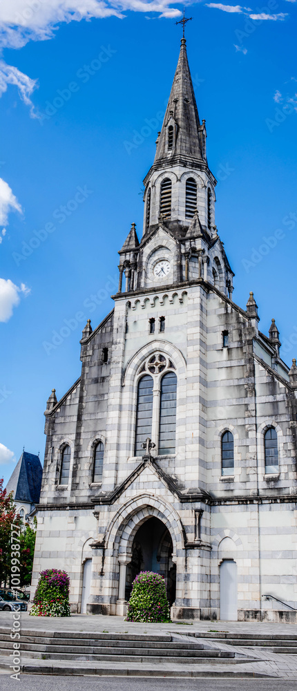 Fototapeta premium Discovering the village of Mauleon-Licharre and its church in the French Basque Country