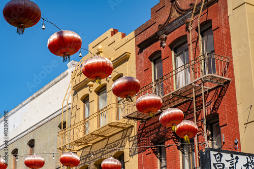 Canvas Print Chinese lanterns on  the street of Chinatown in San Francisco.