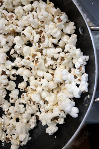 Closeup of popcorn / healthy eating.