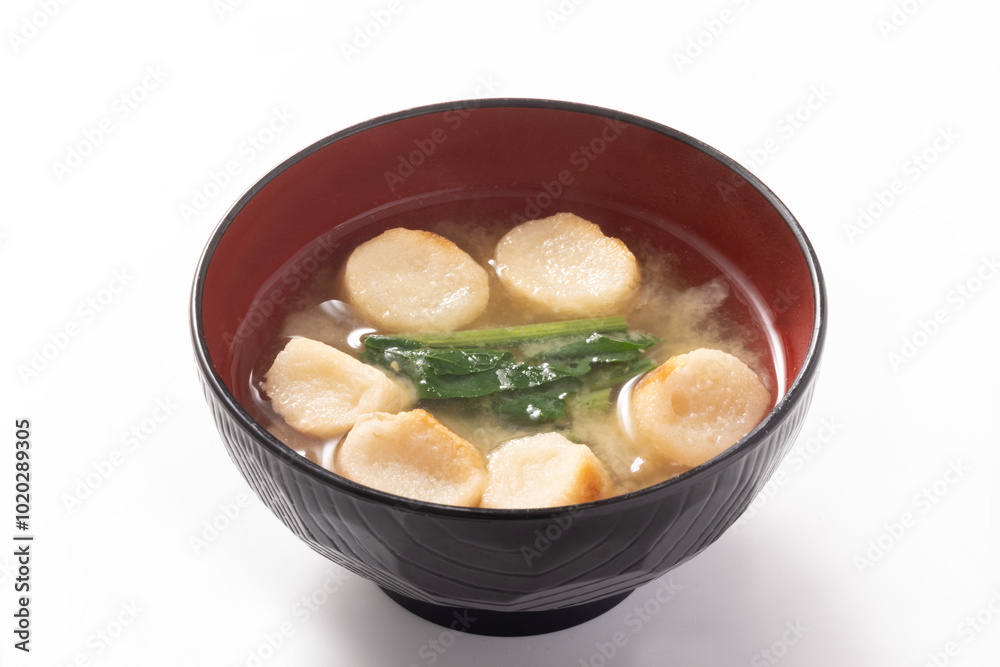 焼き麩とほうれん草の味噌汁