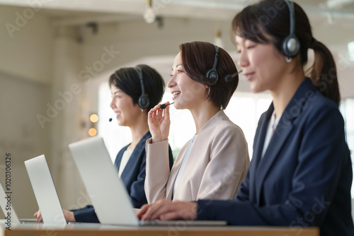 Plakat 女性 オペレーター