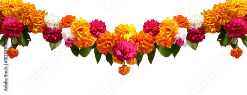 Orange and red marigold flowers isolated on transparent background. Chinese mid autumn festival or toran Indian traditional Diwali decoration. Symbol of mexican holiday Day of dead png 