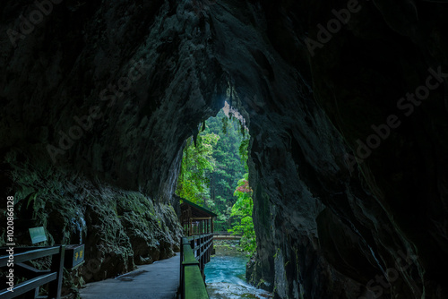 特別天然記念物 秋芳洞　山口県美祢市 photo