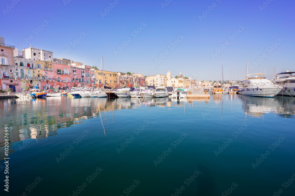 Obraz premium Marina Grande with boats and colorful old houses of Procida island, Italy, retro toned
